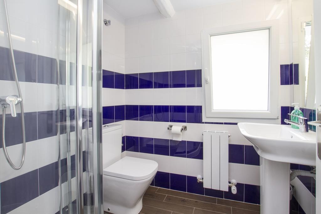 Lekeitio Aterpetxea Hostel Rom bilde