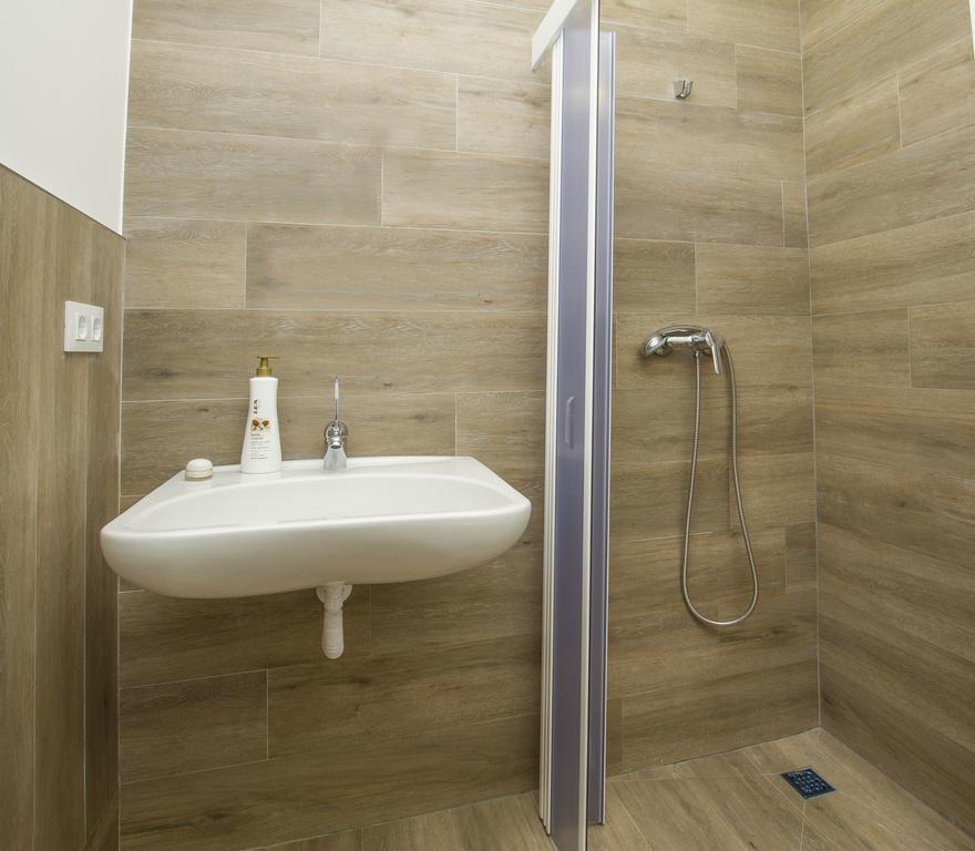 Lekeitio Aterpetxea Hostel Rom bilde