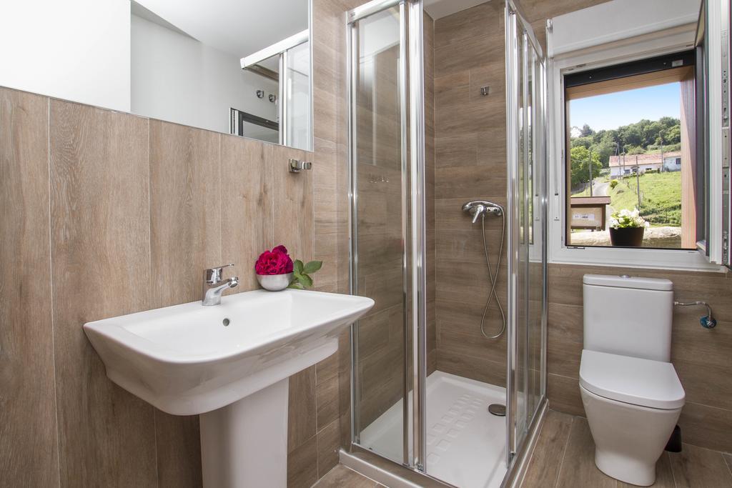 Lekeitio Aterpetxea Hostel Rom bilde